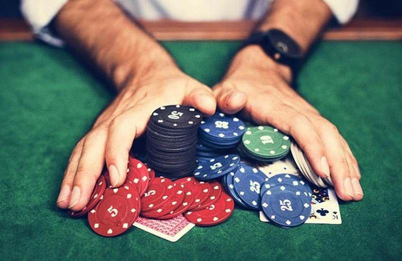 Thuật ngữ Poker ở vị trí trên bàn